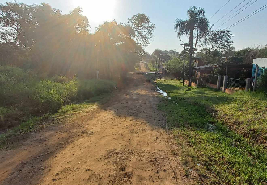 Amplio lote cercano a Ruta 12