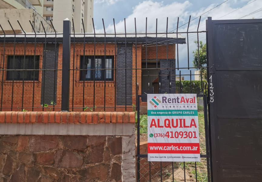 CASA JUJUY - APTA PARA OFICINAS O CONSULTORIOS