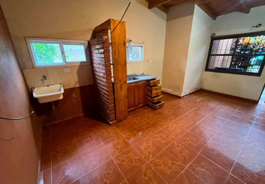 DEPTO 1 DORMITORIO EN VILLA LANÚS, A 4 CUADRAS DE AV. PERÓN