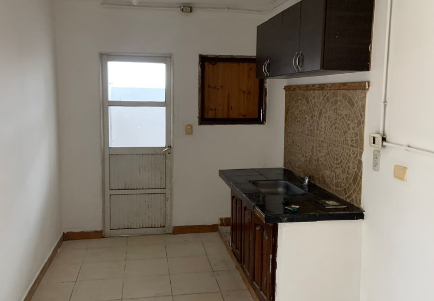 DEPARTAMENTO DE 2 HABITACIONES SOBRE AVENIDA